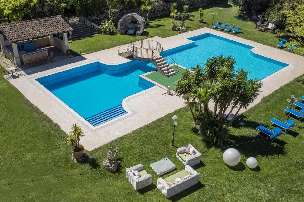גלאטינה Hotel Hermitage מראה חיצוני תמונה