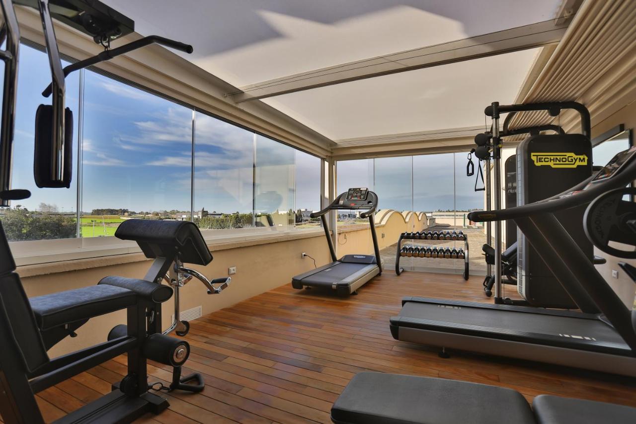 גלאטינה Hotel Hermitage מראה חיצוני תמונה