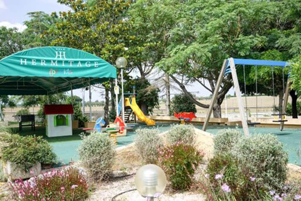 גלאטינה Hotel Hermitage מראה חיצוני תמונה